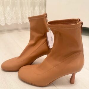 Stradivarius Camel Heeled Boots